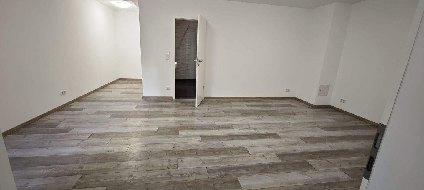WE 03 - 1 Zimmer Apartment in der Altstadt von Nürnberg. Schön, hell, luxuriös und hochwertig saniert – Nürnberg – Vorschaubild 3