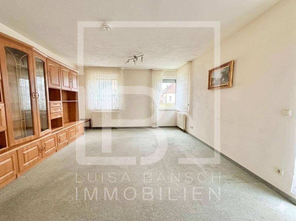 Vermietete 2-Zimmer-Wohnung mit Balkon, EBK und TG-Stellplatz – Dresden – Vorschaubild 2