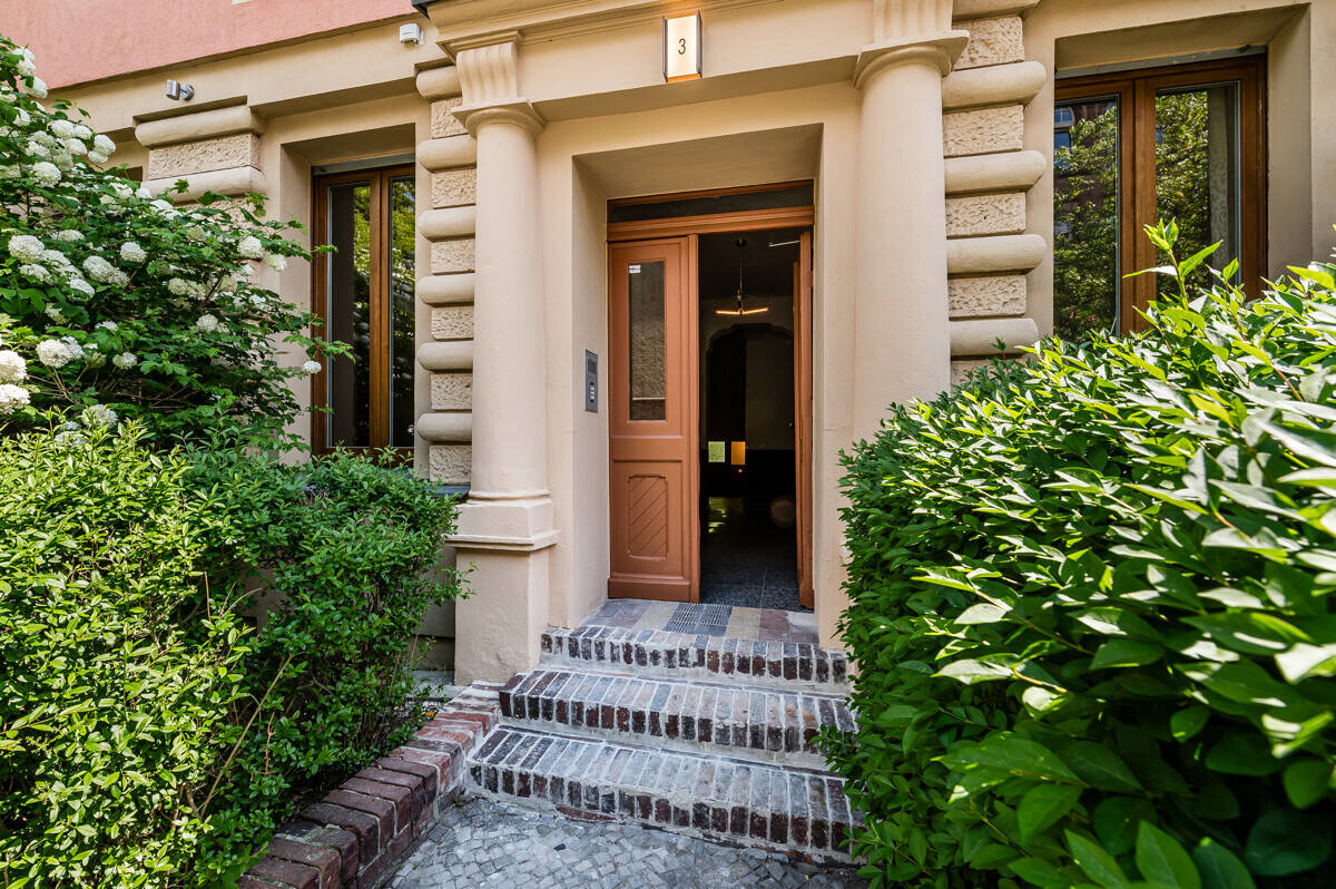 Zuhause im Glück - tolle 3-Zimmer-Altbauwohnung mit Balkon zum Innenhof/ Selbstn. ab 09/2027 – Berlin – Vorschaubild 8