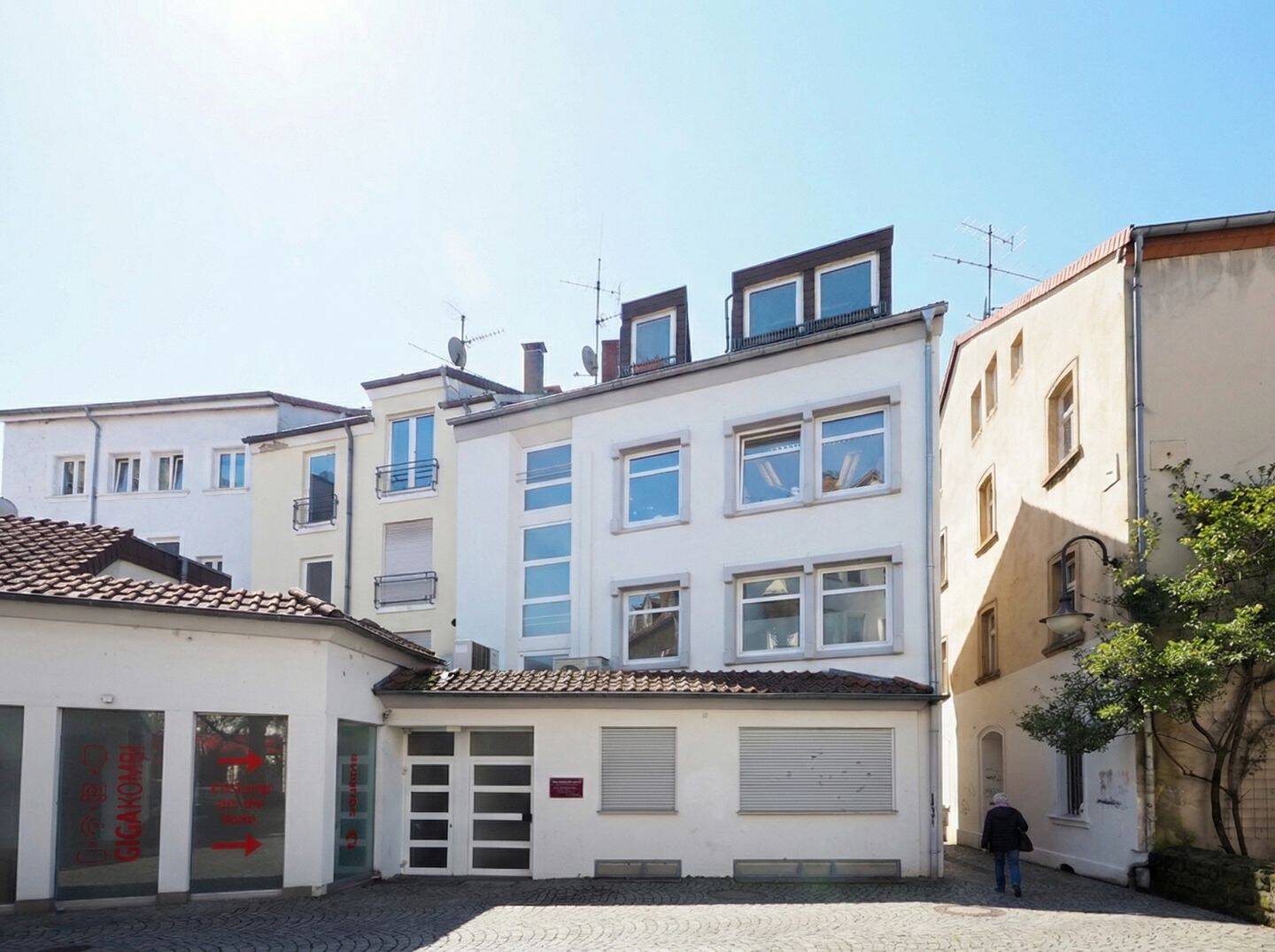 Ihre neue Investition: Wohn- und Geschäftshaus in erstklassiger Innenstadtlage! – Saarbrücken – Vorschaubild 2