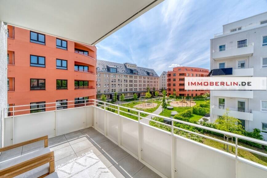IMMOBERLIN.DE - Exzellente Wohnung mit Südbalkon & Tiefgaragenplatz in sehr angenehmer Lage – Berlin – Vorschaubild 6