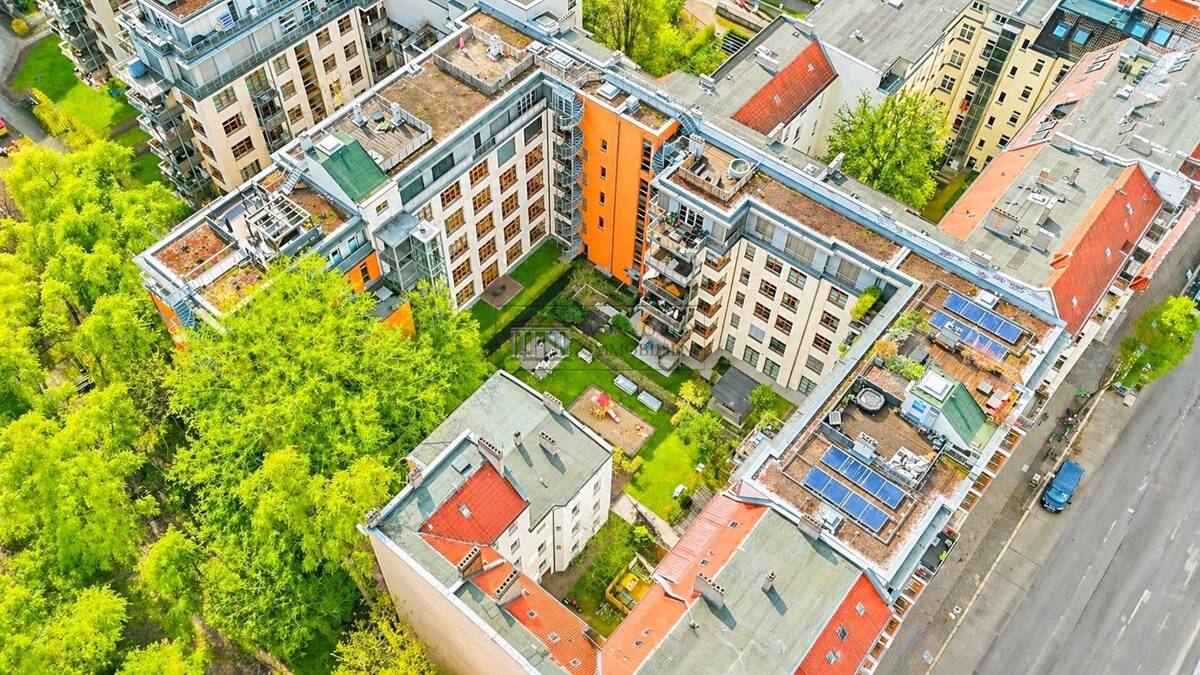 Großstadt draußen. Ruhe drinnen. - Loftleben in Friedrichshain – 10245 Berlin – Bild 1 von 9