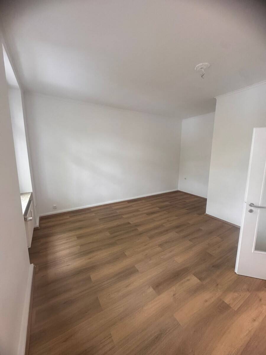 Erstbezug nach Sanierung - Gut aufgeteilte Wohnung, mit toller Anbindung, zum Kauf – Wuppertal – Vorschaubild 5