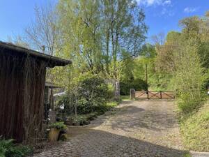 Kernsaniertes Haus mit großen Grundstück am Bach – 35321 Laubach – Vorschaubild 2
