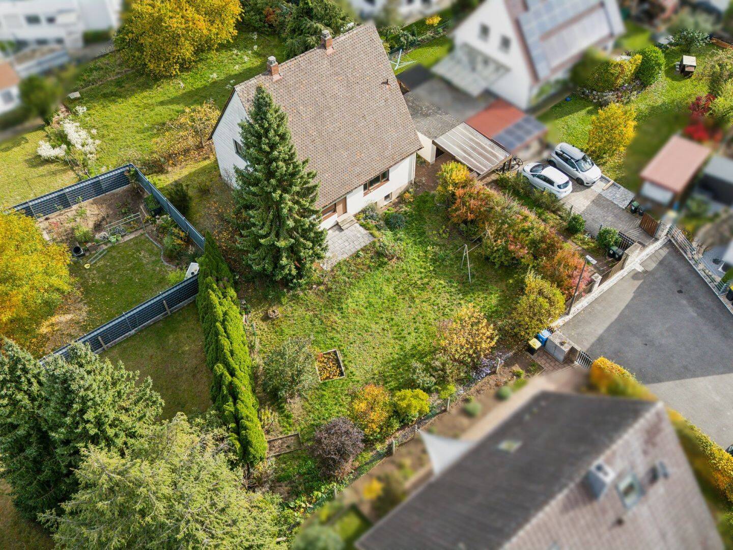 Traumlage in Nürnberg-Großgründlach - herrliches Sackgassengrundstück mit geräumigen Einfamilienhaus