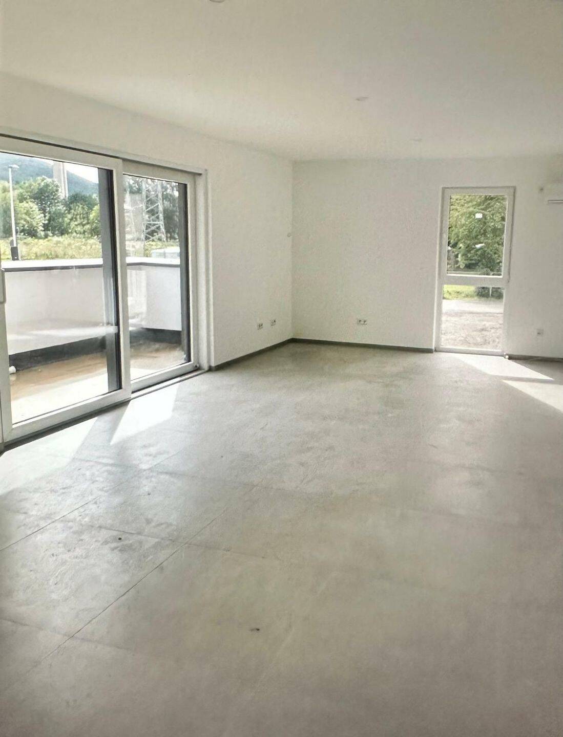 Gemütliche Erdgeschosswohnung mit Terrasse - Ihr idealer Rückzugsort für entspannte Stunden. – Bad Neuenahr-Ahrweiler – Bild 1 von 7