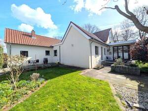 Großzügiges WOHNEN auf 190 qm plus 50 qm Einliegerwohnung ! – 26135 Oldenburg – Vorschaubild 4