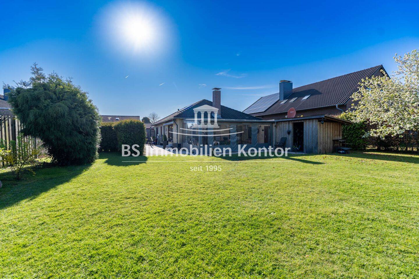 Haskamp! Top gepflegter, renovierter Bungalow mit überdachter Terrasse und Gartenanlage! – Hinte – Vorschaubild 3