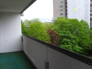 Freiwerdende sonnige 3 Zimmerwohnung mit 2 Balkone – 81379 München – Vorschaubild 4