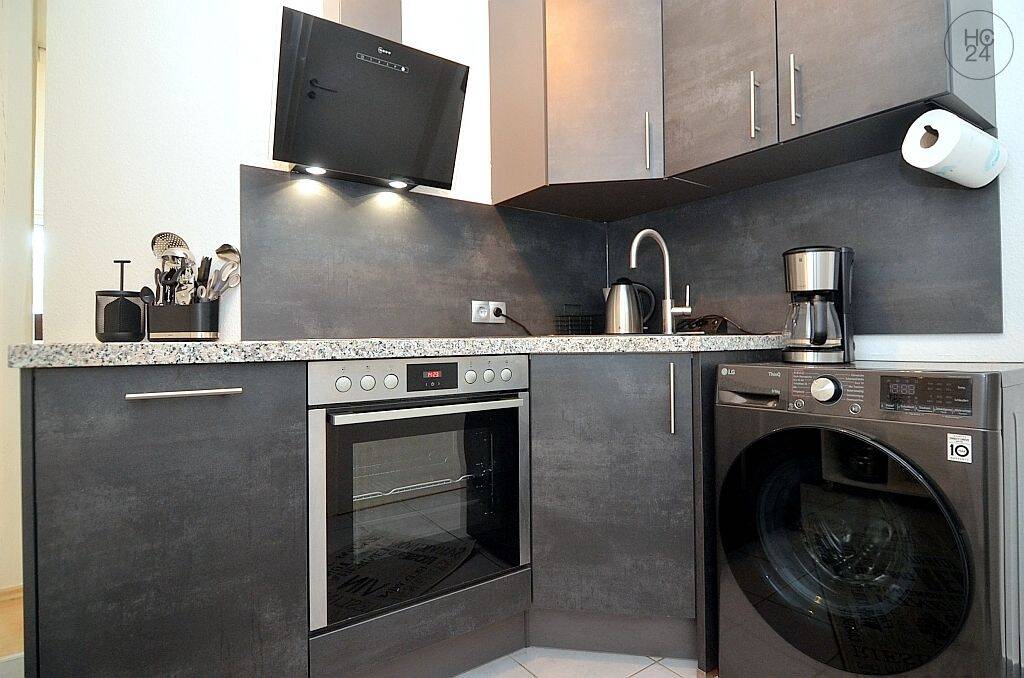 Modern möblierte Wohnung mit WLAN in Gärten-hinter-der-Veste – Nürnberg – Vorschaubild 3