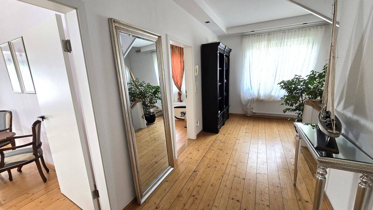 Großzügiges Einfamilienhaus mit Gartenfreiraum und Platz für Ihre Familie – Eschwege – Vorschaubild 8