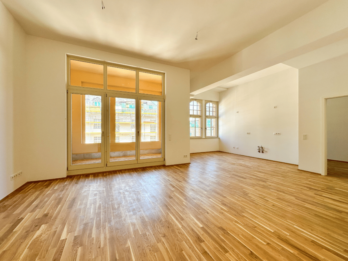Erstbezug nach Kernsanierung | 4 Zimmer | Loggia | 2 Bäder | Fußbodenheizung | Aufzug | Stellplatz – Chemnitz – Vorschaubild 3