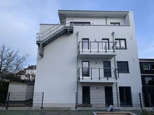 Exklusive Wohnung in zentraler, ruhiger Best - Lage