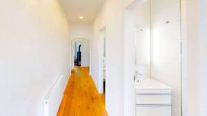 Highlight: Wohnen, wie Sie es sich wünschen - 4,5-Zi.-Wohnung mit Kamin, Balkon & Stil in Top-Lage – 70180 Stuttgart – Vorschaubild 3