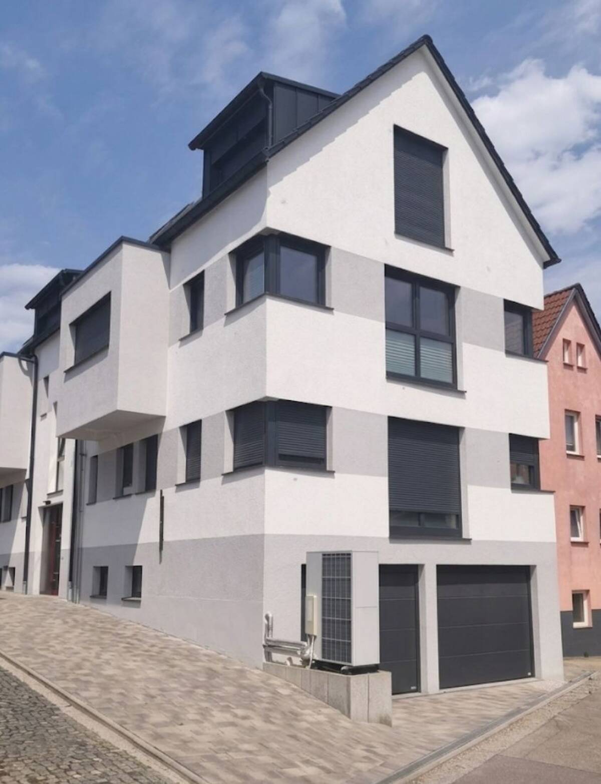 Zuhause mit 2,5 Zimmer in Stuttgart (Neubau) – 70567 Stuttgart – Bild 1 von 7