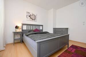 Helle, modern möblierte Wohnung in Stuttgart Degerloch – 70597 Stuttgart – Vorschaubild 2