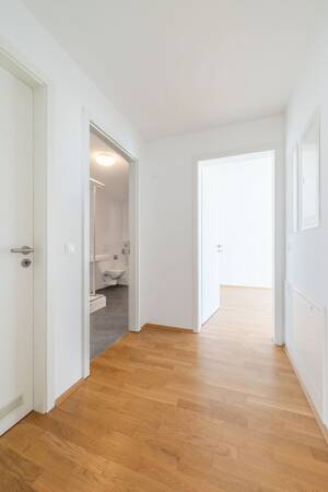 AIGNER - Moderne 4-Zimmer-Wohnung mit West-Ausrichtung in Allach – 80999 München – Vorschaubild 4