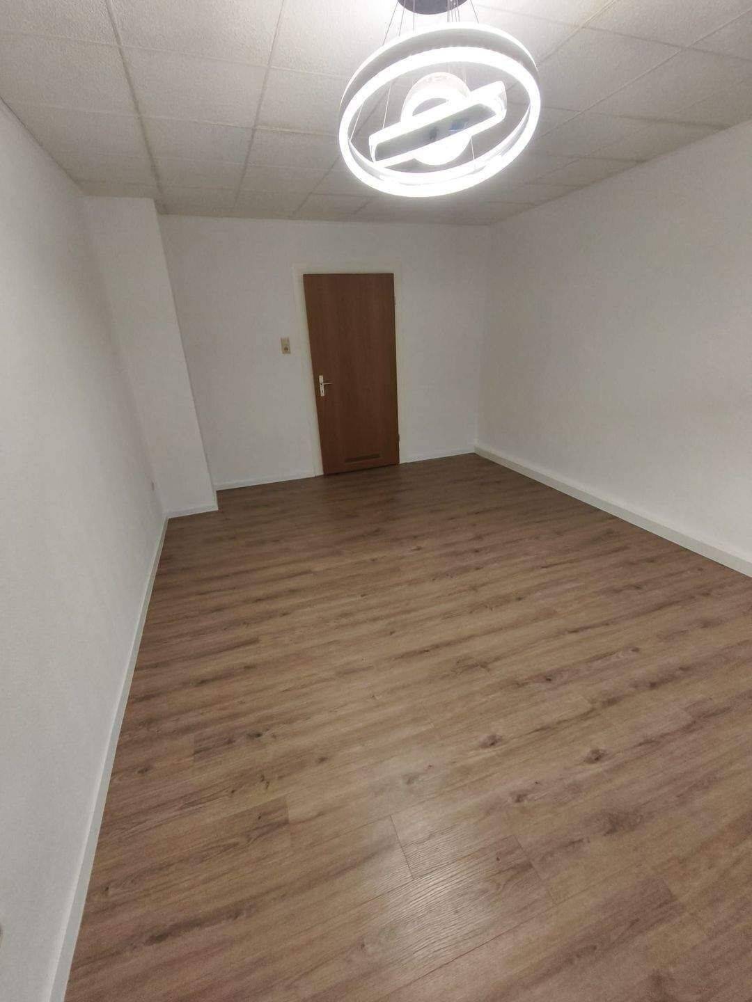Das könnte passen! Hübsche 2 Zimmer-Wohnung mit EBK – Nürnberg – Vorschaubild 4