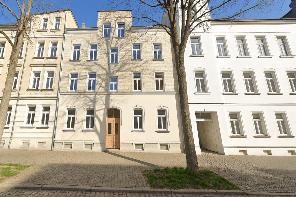 NEU sanierte Dachgeschosswohnung mit Tageslichtbad – Chemnitz – Vorschaubild 6