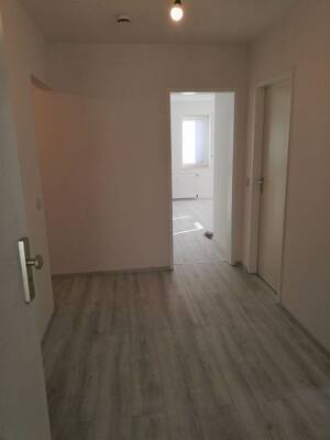 Traumhafte helle 2,5 Zimmer-Wohnung mit Einbauküche – 44879 Bochum – Vorschaubild 5