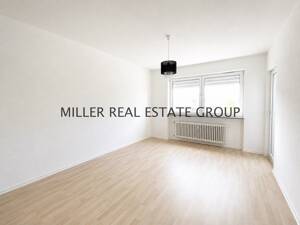 3-Zimmer-Eigentumswohnung in Ingolstadt - mit Süd-West-Balkon, Außenstellplatz und starkem Wohnpotenzial! – 85053 Ingolstadt – Vorschaubild 3