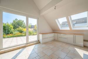 Wohnen wie im Urlaub-einzigartige Penthouse-Galerie-sonniger Dachgarten in Bestlage von Praunheim – 60488 Frankfurt am Main – Vorschaubild 7