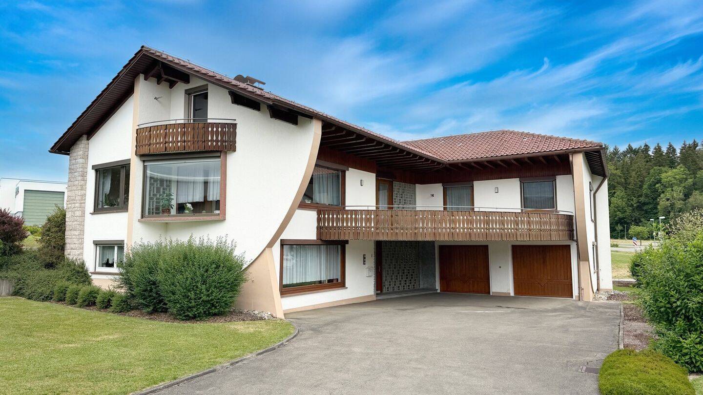 Flexibles Wohnkonzept: Großzügiges Wohnhaus mit Arbeitsbereich und Garten in 78586 Deilingen – Deilingen – Vorschaubild 3