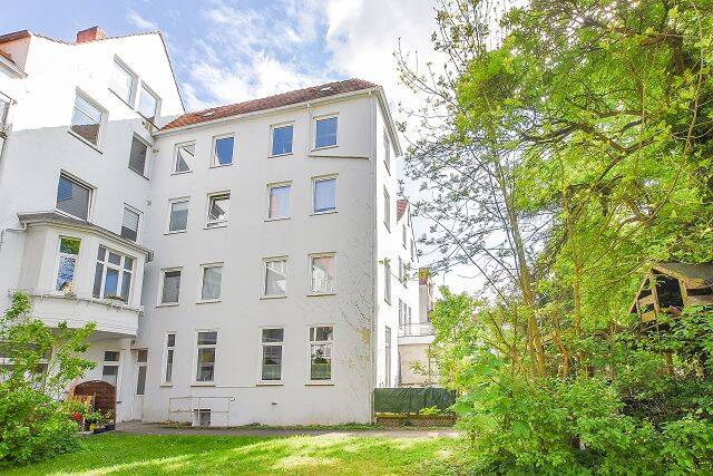 Modernisiertes Mehrfamilienhaus-Ensemble mit 17 vermieteten Wohnungen auf Lübecks Altstadtinsel! – Lübeck – Vorschaubild 3