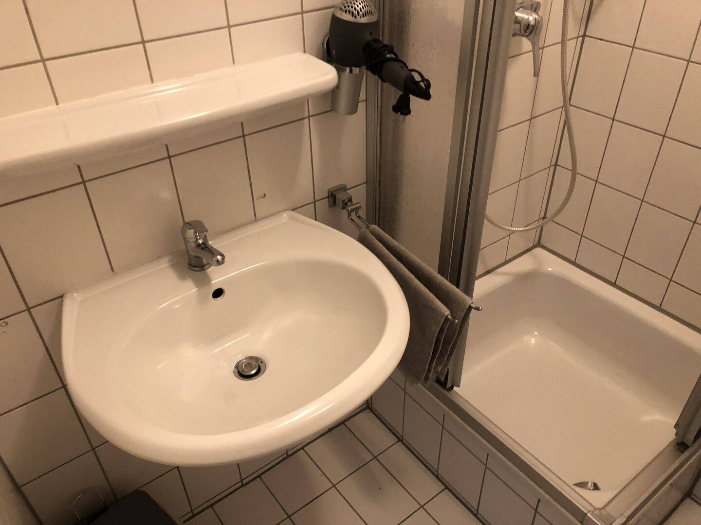 Charmante Wohnung mit Balkon und TG-Stellplatz – Nürnberg – Vorschaubild 7