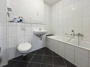 Moderne 3-Zimmer-Wohnung in gepflegtem Wohnumfeld von Duisburg – 47169 Duisburg – Vorschaubild 6