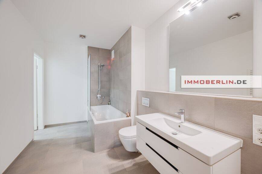 IMMOBERLIN.DE - Top-Citylage! Moderne Erdgeschosswohnung mit ruhiger Terrasse – Berlin – Vorschaubild 4