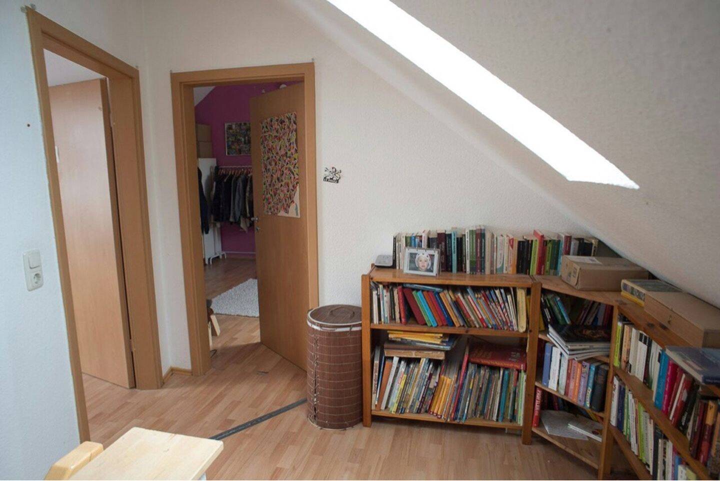 Neuwertige, sehr helle 5 Zimmer Wohnung mit schönem Fernblick – Trier – Vorschaubild 9