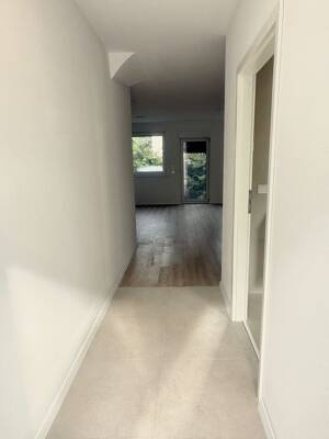 Familienfreundliche 3-Zimmer-Erdgeschosswohnung im Neubau – 12357 Berlin – Vorschaubild 3