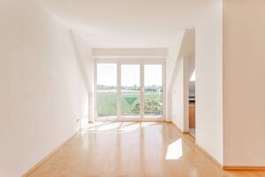 Ausblick mit Weitblick: Charmante 2-Zimmer-Wohnung mit Balkon und Feldblick – 84030 Ergolding – Vorschaubild 3