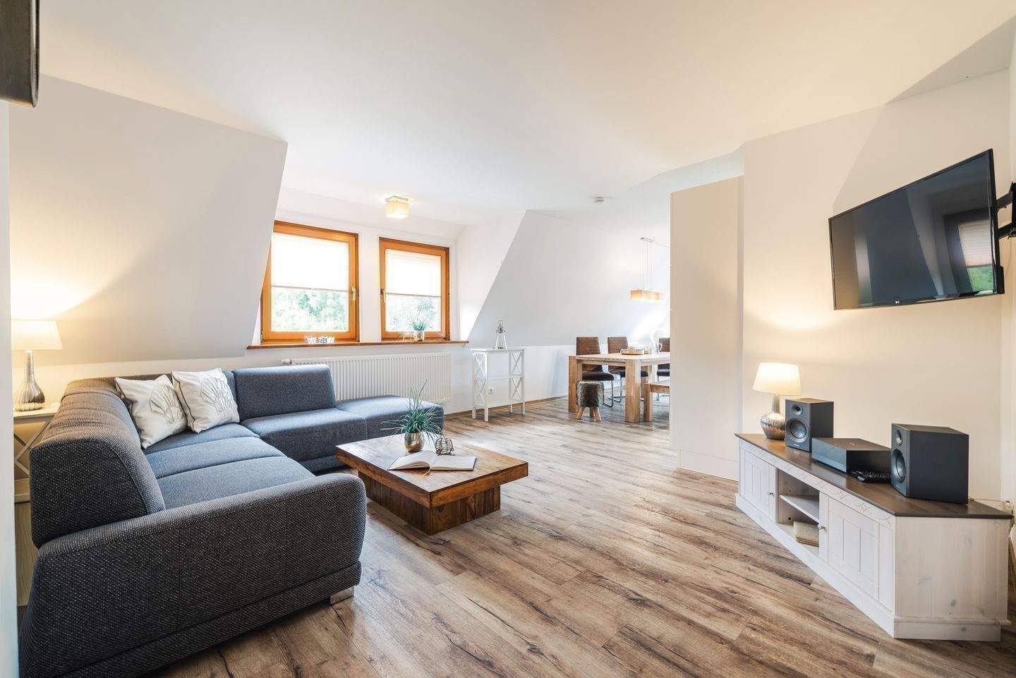 2 - Familienhaus mit Baugrundstück in Waldrandlage in Zingst – Zingst – Vorschaubild 2