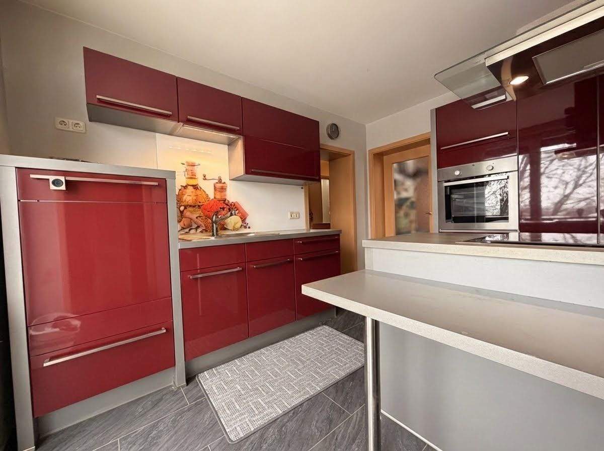 NEUER PREIS! Großzügige Maisonette-Wohnung mit Dachstudio, Kochinsel und Stellplatz in Erfurt-Andreasvorstadt – Erfurt – Vorschaubild 4