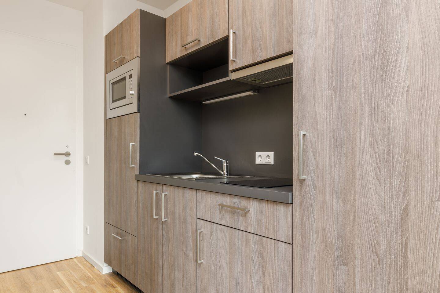 Willkommen in Ihrer vollmöblierten Singlewohnung! Warmmiete inkl. Strom und Internet! – Berlin – Vorschaubild 9