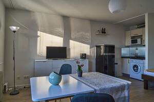 Hell & modern: Apartment mit Aufzug im Westen von Köln – 50859 Köln – Vorschaubild 2