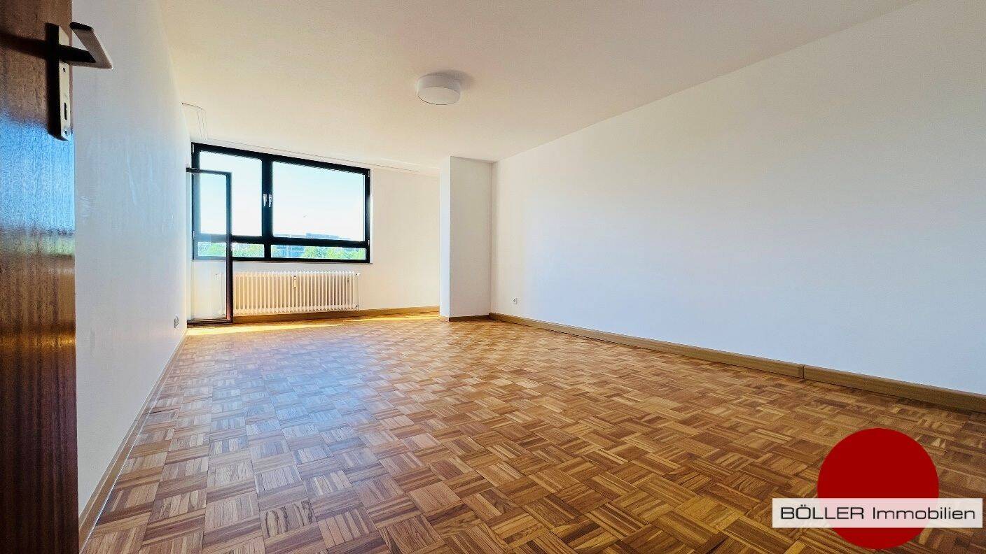 Stadt! Land! Fluss! Schöne 2-Zi. Wohnung mit Balkon und Einbauküche am Wöhrder See. – Nürnberg – Vorschaubild 2