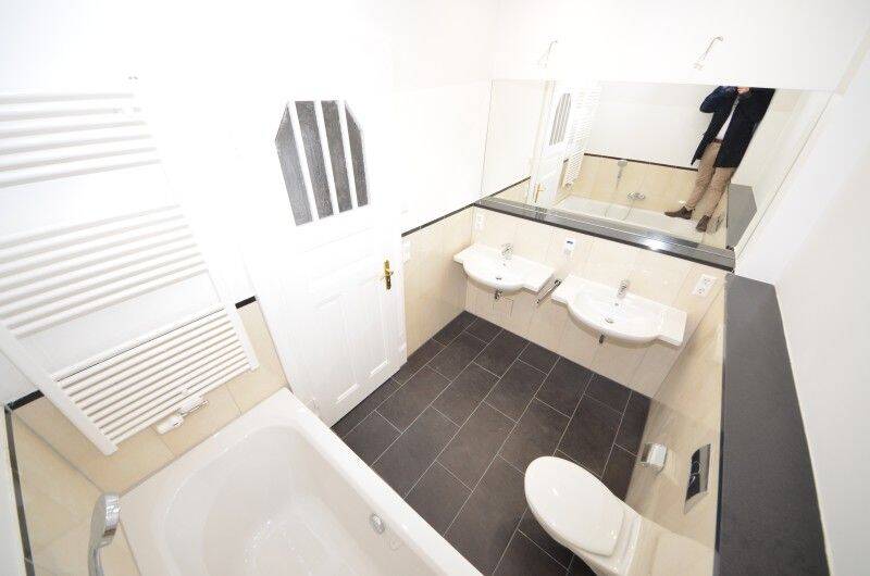Hochwertig sanierte 3-Zimmerwohnung mit Balkon und Aufzug ! – Leipzig – Vorschaubild 8