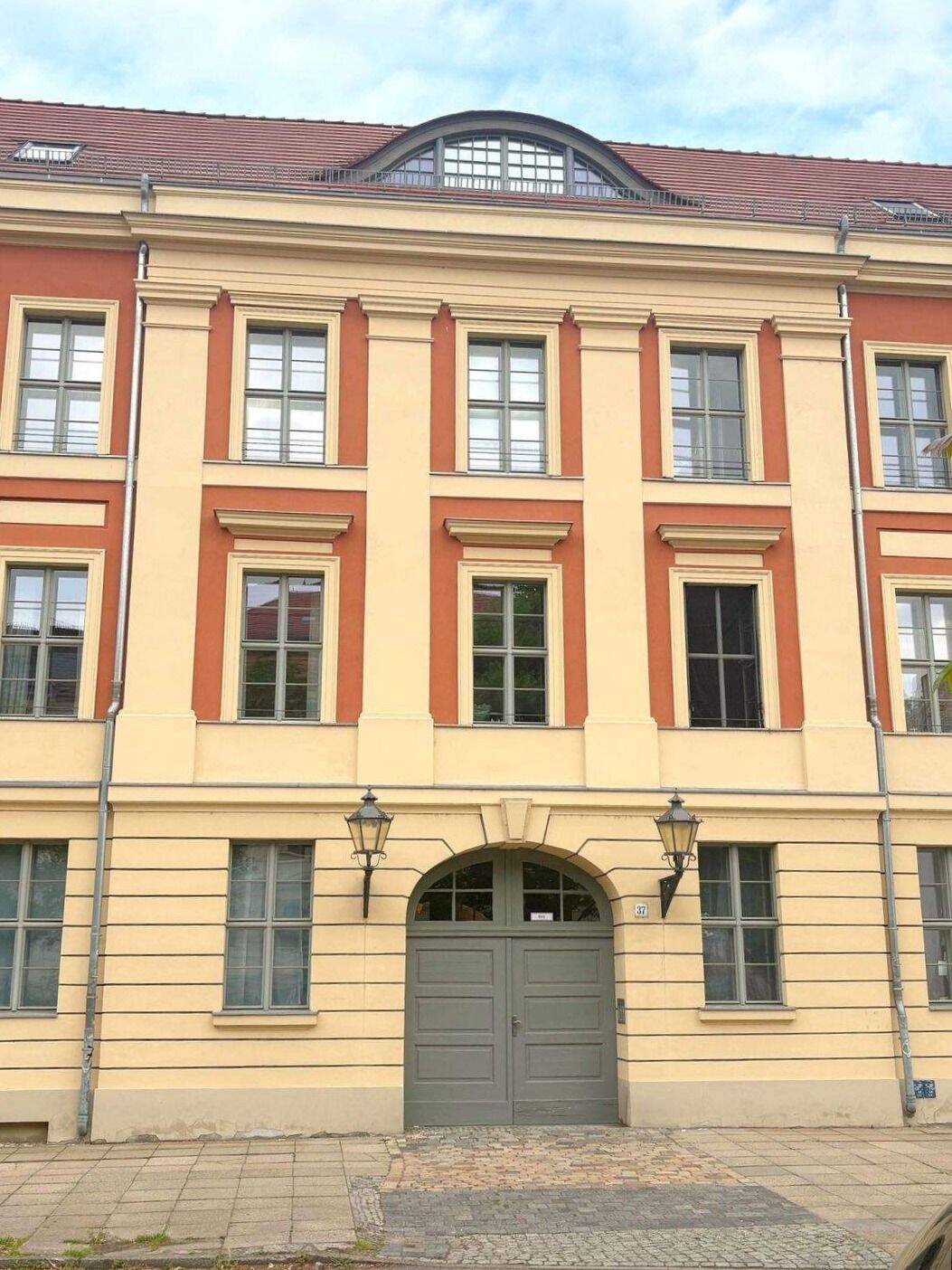 Historisches Potsdam: LEBEN als Familie oder Single im bezugsfreien & liebevoll sanierten Baudenkmal – Potsdam – Vorschaubild 2