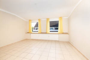 Maisonette-Wohnung mit ca. 170 m², Balkon und zwei Tiefgaragenstellplätzen in Hamburg-Meiendorf – 22145 Hamburg – Vorschaubild 8