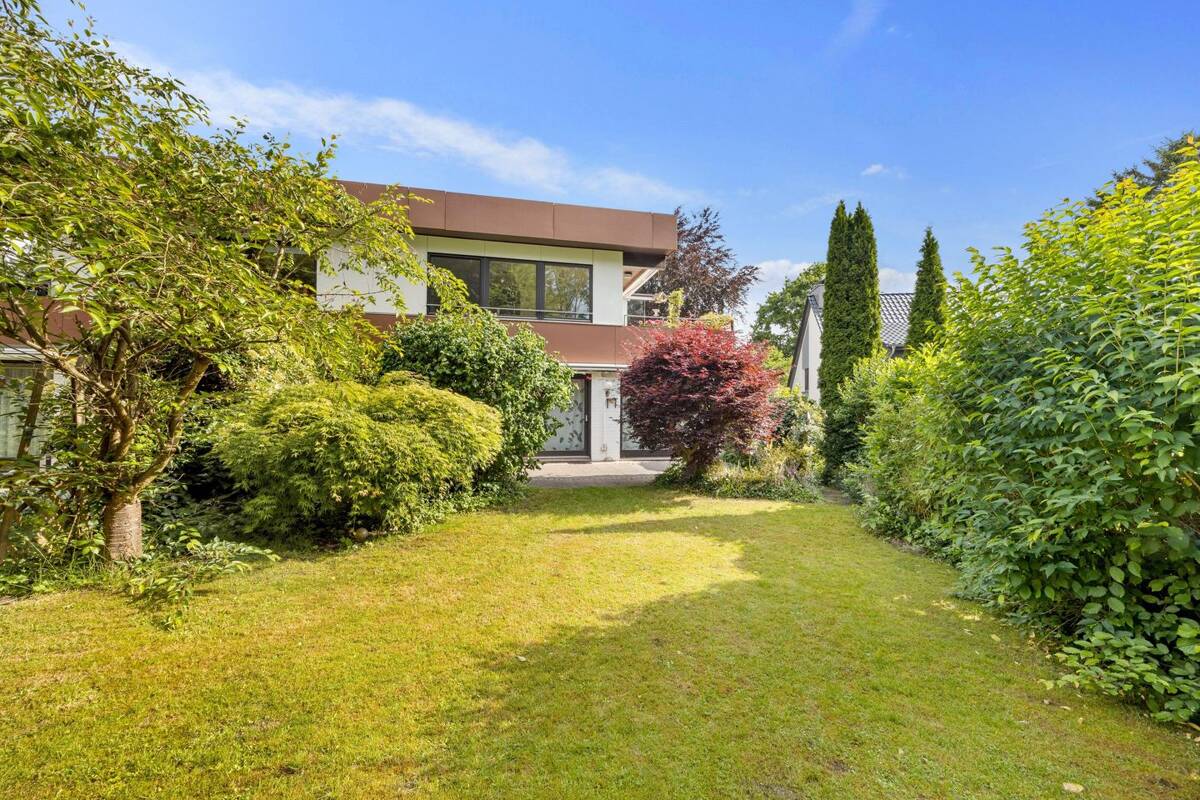 Vermietete Eigentumswohnung mit Garten und Garage, Hamburg-Schnelsen – 22457 Hamburg – Bild 1 von 9