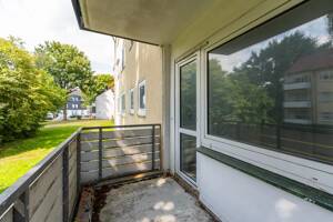 Sommer-Special für kurze Zeit: Hochparterre mit Balkon! – 44388 Dortmund – Vorschaubild 2