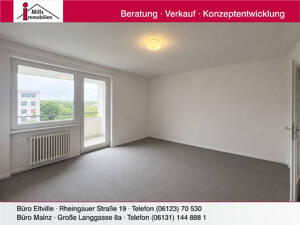 Mainz-Lerchenberg: Gepflegte 2 Zimmerwohnung mit Balkon und Aufzug - ideal als Kapitalanlage oder zur Selbstnutzung