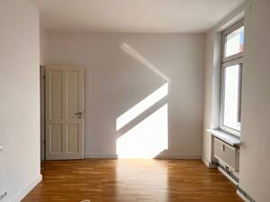 Helle 2-Zimmer Wohnung im Zentrum von Kiel! – 24103 Kiel – Vorschaubild 2