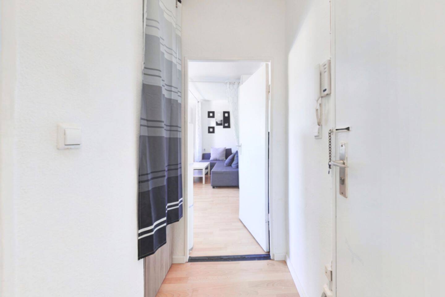 Bezugsfreie 1-Zimmer-Wohnung mit Balkon in Berlin-Lichtenrade
