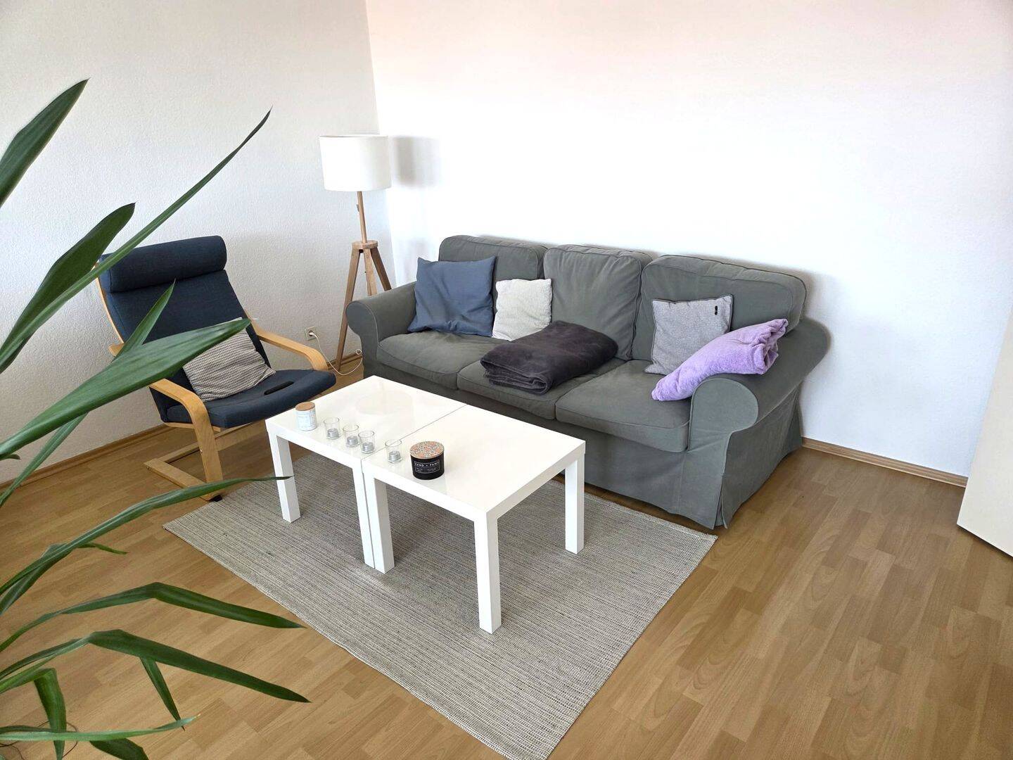 Vermietung auf Zeit - Helle möblierte Wohnung in zentraler Lage mit Parkblick – Nürnberg – Vorschaubild 4