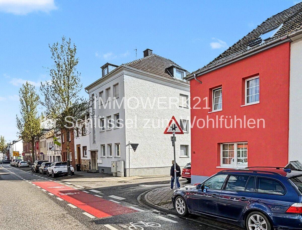 Wunderschönes Reiheneckhaus in zentraler Lage von Euskirchen, modernisiert und sehr gepflegt! – Euskirchen – Vorschaubild 2