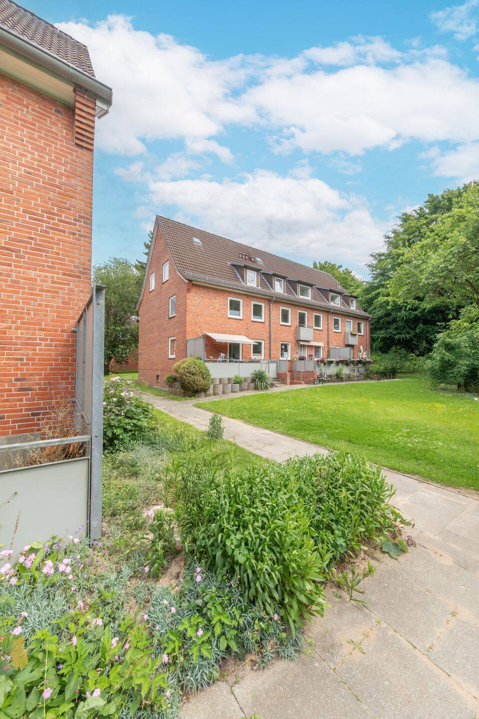 Vermietete Dachgeschosswohnung in Kiel-Wik! – Kiel – Vorschaubild 3
